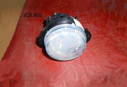 畢加索后門鎖開關